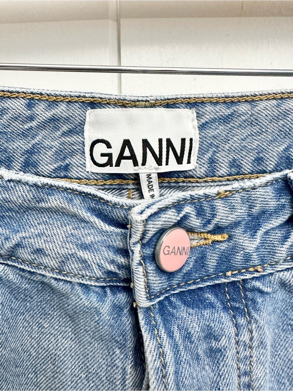 GANNI Izey Relaxed Fit Straight Leg Jeans In Light Vintage Blue Size 27 - Picture 9 of 14